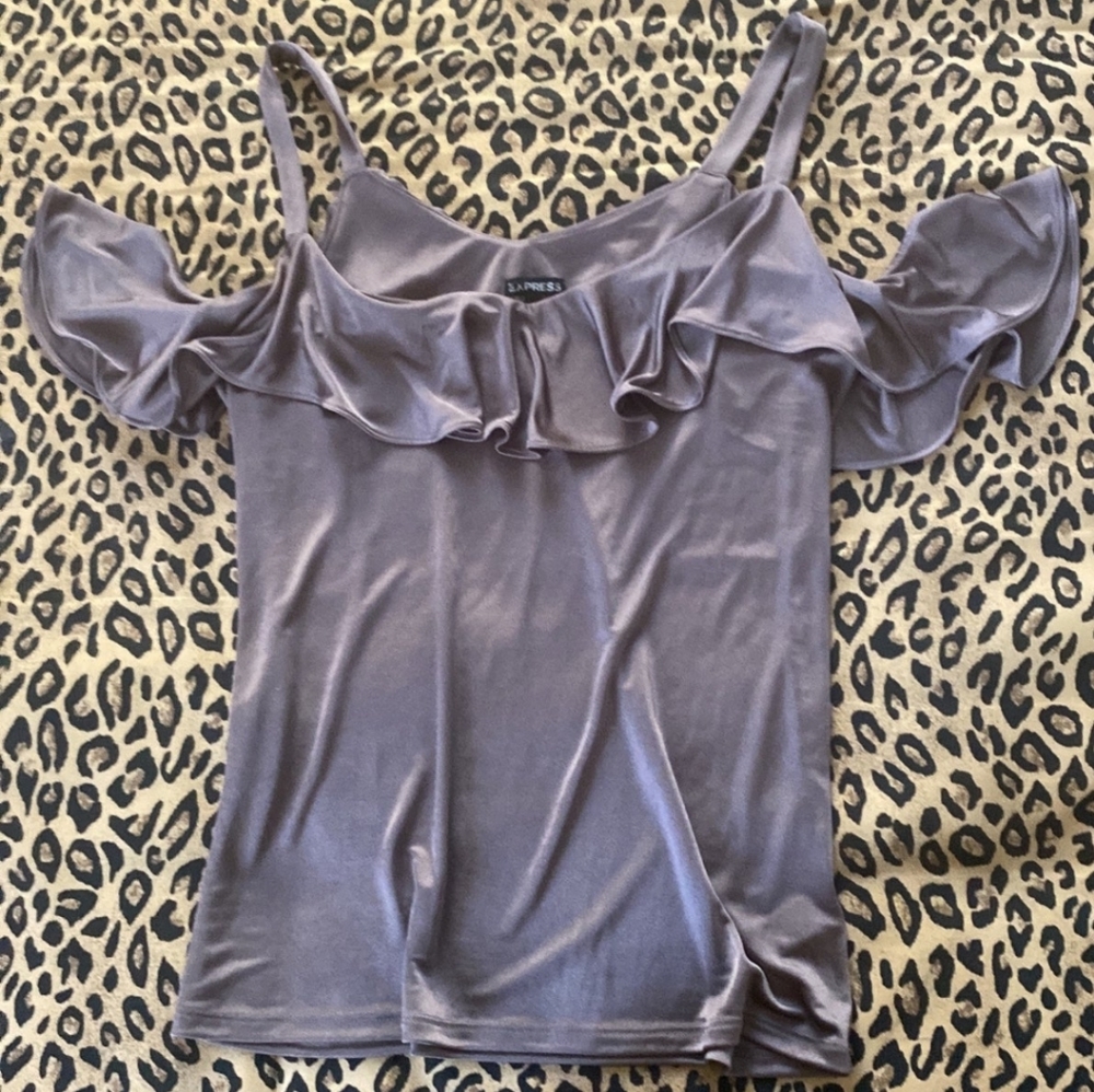 Express cold shoulder top